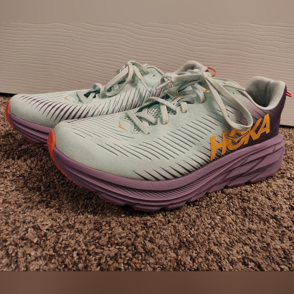 Woman's Size 10B Hoka Rincon 3 Shoes - Blue Glass/Violet
